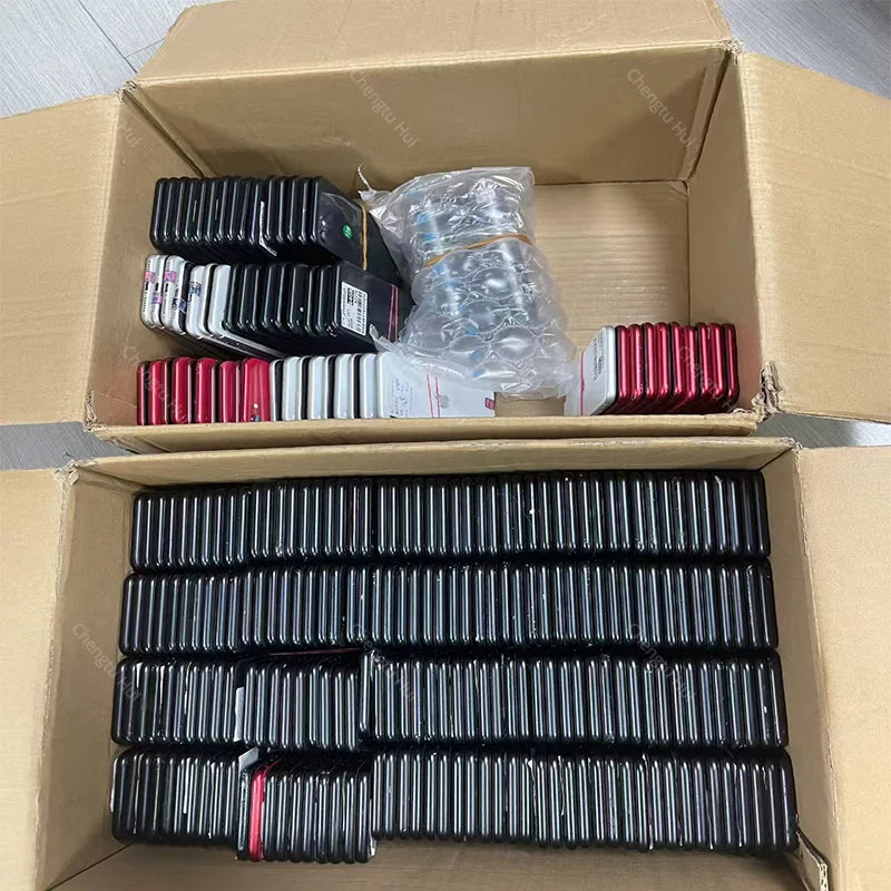 iPhone 17 Pro Max 5G 1 To 6,9 pouces 4G/5G d'origine, neuf et très recherché, vendu en gros. Téléphone d'occasion original débloqué.