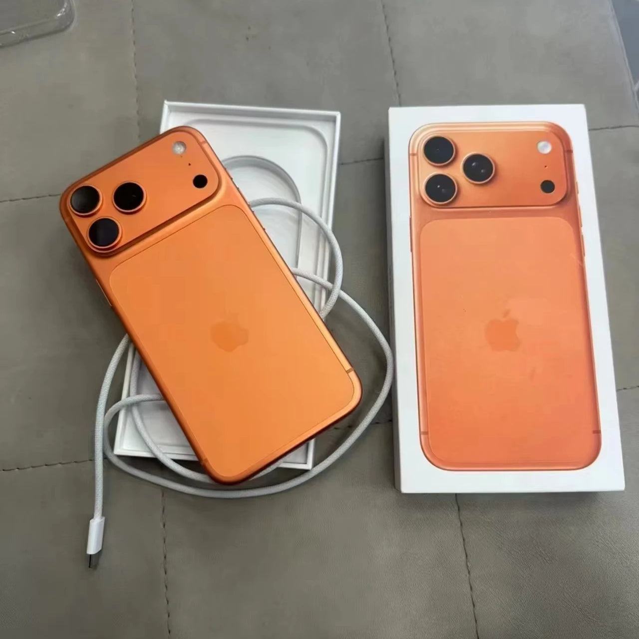 iPhone 17 Pro Max 5G 1 To 6,9 pouces 4G/5G d'origine, neuf et très recherché, vendu en gros. Téléphone d'occasion original débloqué.