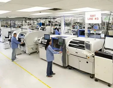 iPhone 17 Pro Max 5G 1 To 6,9 pouces 4G/5G d'origine, neuf et très recherché, vendu en gros. Téléphone d'occasion original débloqué.