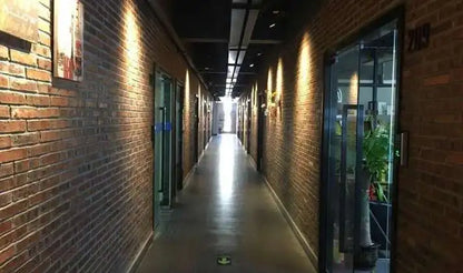 CURREN 9092 Luxury Bracelet Women's Watches Elegant Gold High Quality Stainless Steel Waterproof Female Quartz Wrist Watch