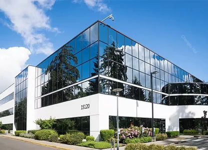 iPhone 17 Pro Max 5G 1 To 6,9 pouces 4G/5G d'origine, neuf et très recherché, vendu en gros. Téléphone d'occasion original débloqué.