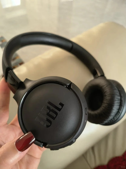 JBL Tune 520BT On-Ear Bluetooth Headphones - 57H Battery, Bluetooth 5.3, JBL Pure Bass, Lightweight, Foldable & Comfortable for