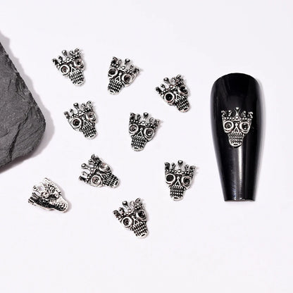 Lot de 10 breloques pour ongles squelette en métal, motif Halloween, accessoires de manucure DIY, décoration crâne et croix.