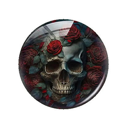 Breloques cabochons en verre à dos plat, style gothique sombre, tête de mort et fleur, pour la création de bijoux DIY. Démonstration de camée à dos plat pour la fabrication de bijoux DIY.