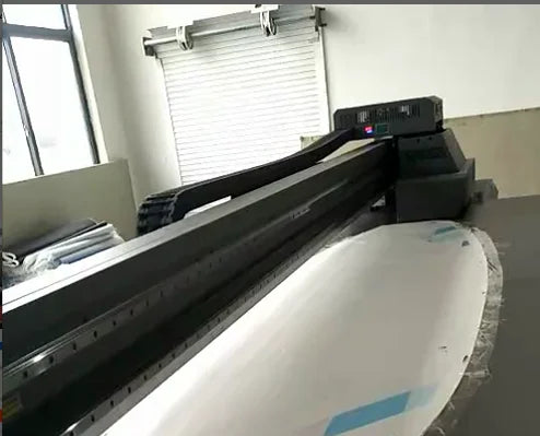 Tapis de yoga gonflable multifonctionnel, idéal pour le yoga, le pilates et les étirements, à la maison ou en extérieur.