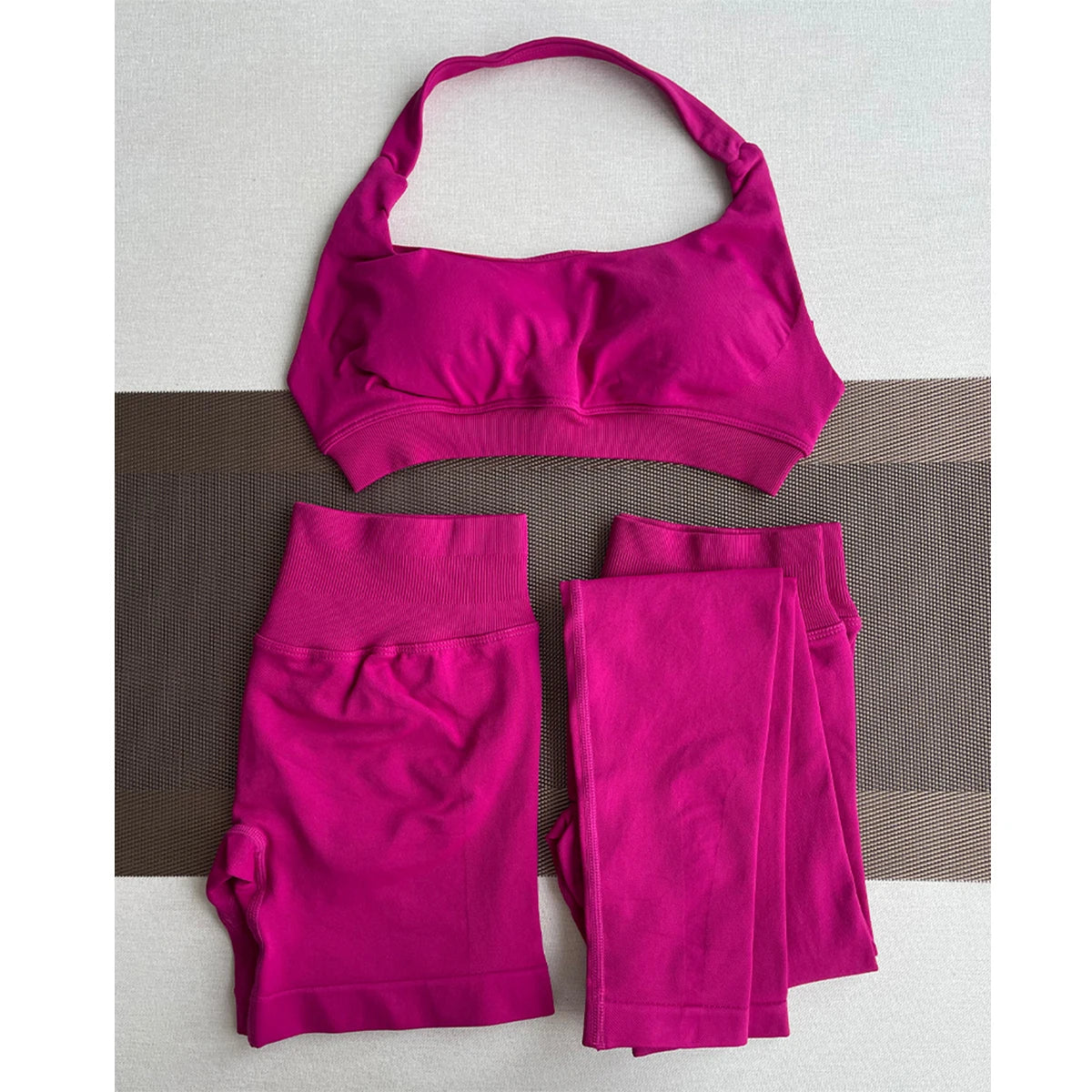 2 Pieces Yoga Gym Set Women Seamless Strappy Yoga Bra High Waist Workout Scrunch Shorts Sports Set Fitness Clothes Sportswear