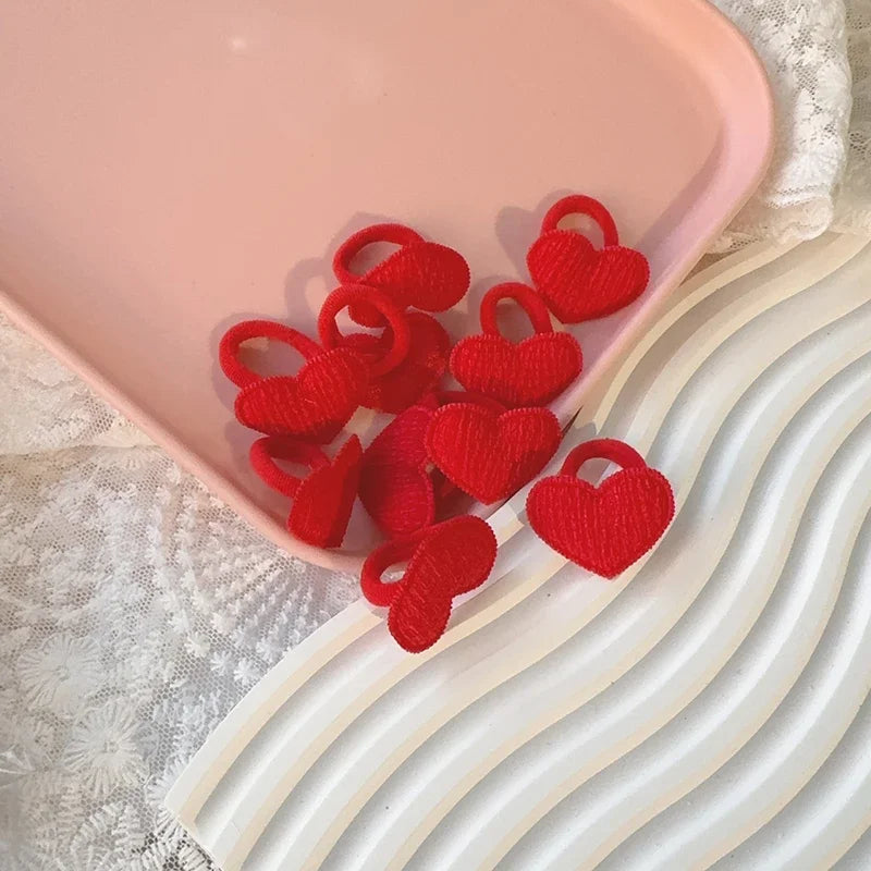 Lot de 10 élastiques à cheveux rouges pour filles, motif couronne et papillon, pour le Nouvel An. Sans danger pour les cheveux. Cordon en caoutchouc pour queue de cheval.