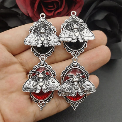 Lot de 4 breloques chauve-souris vampire gothiques plaquées argent, encadrées, avec camée, pendentif sorcière Halloween, idéales pour la création de bijoux DIY.