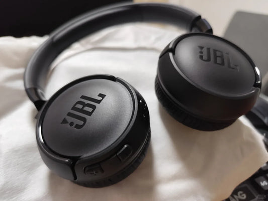 JBL Tune 520BT On-Ear Bluetooth Headphones - 57H Battery, Bluetooth 5.3, JBL Pure Bass, Lightweight, Foldable & Comfortable for