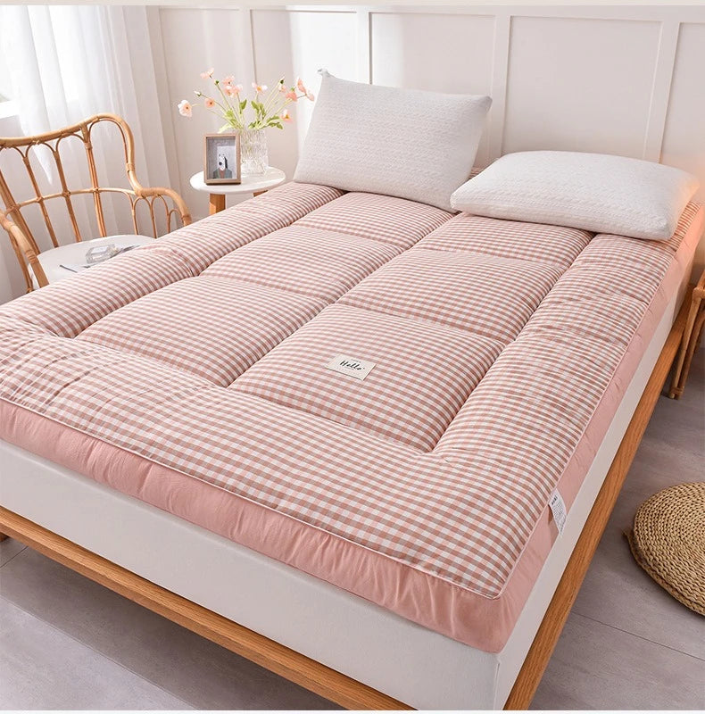 NewestFoldable Lightweight Portable Sleeping Pad/Tatami Mat Japanese Futon Mattress  Soft Fabric,Easy Storage & Travel Mattress