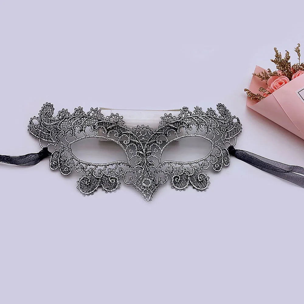 Masque d'Halloween sexy en dentelle et velours, masque de soirée, de bal et de déguisement unisexe, cadeau d'Halloween, masque noir pour les yeux, cosplay