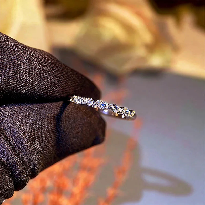 Bague tendance TFGLBU en moissanite de 1,5 mm pour femme, sertie de diamants de laboratoire assortis, anneau en argent sterling 925 certifié, vente en gros de bijoux