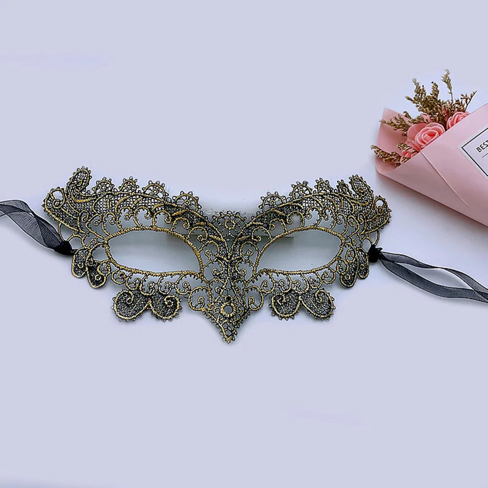 Masque d'Halloween sexy en dentelle et velours, masque de soirée, de bal et de déguisement unisexe, cadeau d'Halloween, masque noir pour les yeux, cosplay