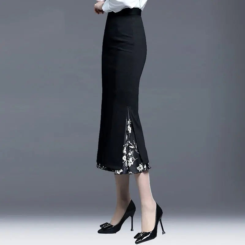 Jupe sirène mi-longue haute couture, collection printemps-automne.