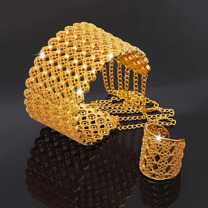 Women's Gold-Plated Hollow Metal Cuff Bangle Alloy Jewelry Set Pearl Ring for Weddings Engagements Personalities' Gift