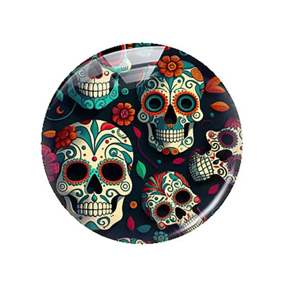 Breloques cabochons en verre à dos plat, style gothique sombre, tête de mort et fleur, pour la création de bijoux DIY. Démonstration de camée à dos plat pour la fabrication de bijoux DIY.