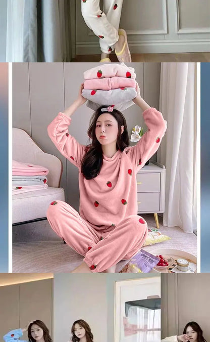 Women Pyjamas Sets 2025 Autumn Winter Warm Flannel Strawberry Coral Long Sleeve Girls Sleepwear Casual Fleece Pajamas Homewear