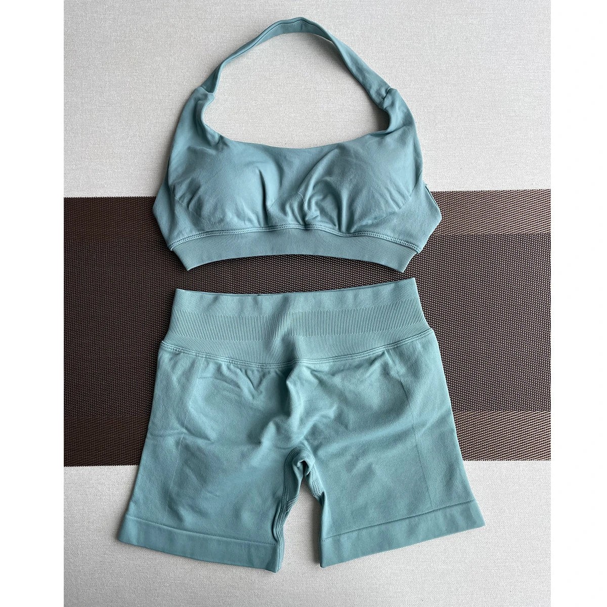 2 Pieces Yoga Gym Set Women Seamless Strappy Yoga Bra High Waist Workout Scrunch Shorts Sports Set Fitness Clothes Sportswear