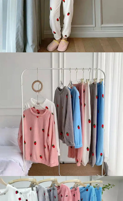Women Pyjamas Sets 2025 Autumn Winter Warm Flannel Strawberry Coral Long Sleeve Girls Sleepwear Casual Fleece Pajamas Homewear