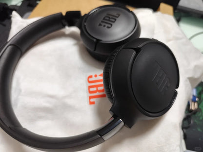JBL Tune 520BT On-Ear Bluetooth Headphones - 57H Battery, Bluetooth 5.3, JBL Pure Bass, Lightweight, Foldable & Comfortable for