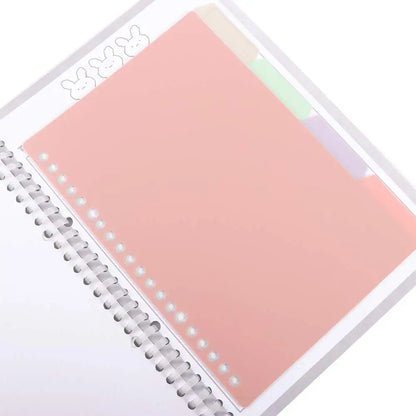 Carnet à spirale, pages intérieures, intercalaires, page de séparation, page d'index.