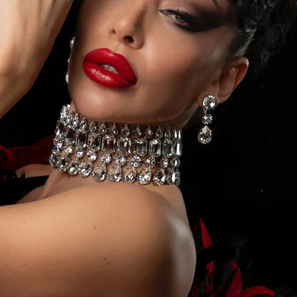 Ensemble de bijoux tendance et extravagant, accessoires de mariage de Dubaï, parure de collier et boucles d'oreilles géométriques en strass style drag queen pour femmes