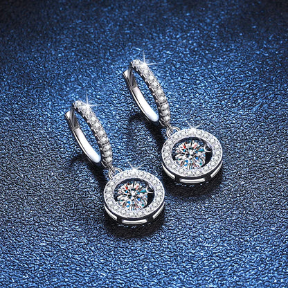 Boucles d'oreilles pendantes en moissanite 1 carat pour femme, motif cœur battant, en argent sterling 925 plaqué or blanc.