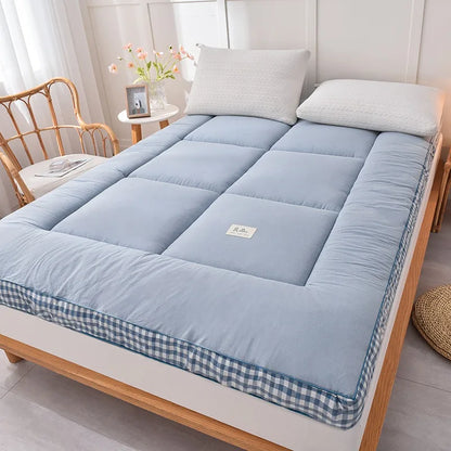 NewestFoldable Lightweight Portable Sleeping Pad/Tatami Mat Japanese Futon Mattress  Soft Fabric,Easy Storage & Travel Mattress