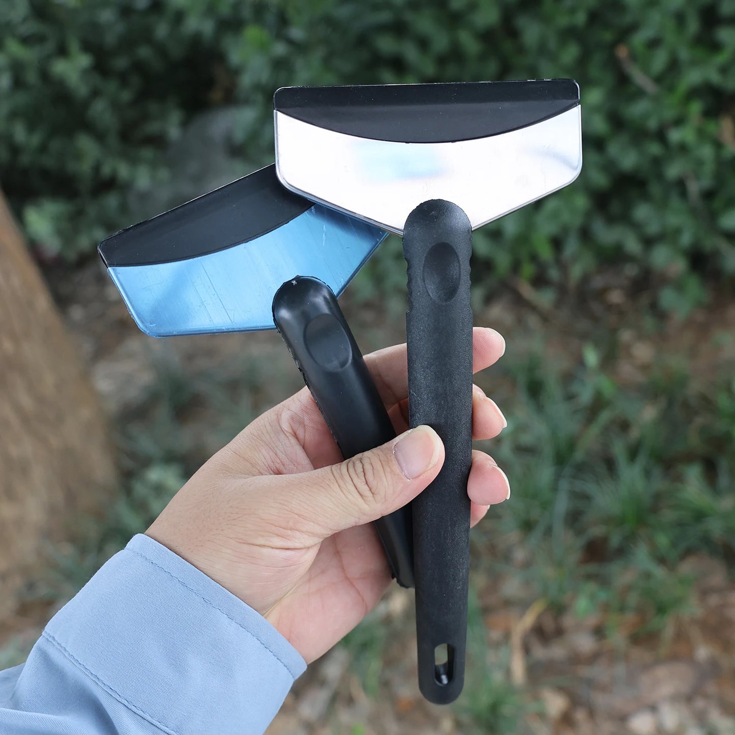 Grattoir à glace pour voiture, pelle à neige multifonctionnelle pour déneiger pare-brise et vitres en hiver, brise-glace pour voiture