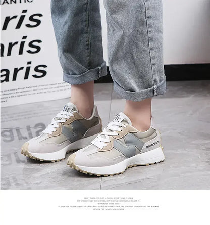 2026 New Women Casual Shoes Fashion Breathable Walking Flat Shoes Sneakers Women 2025 Gym Vulcanized Shoes White Female Footwear