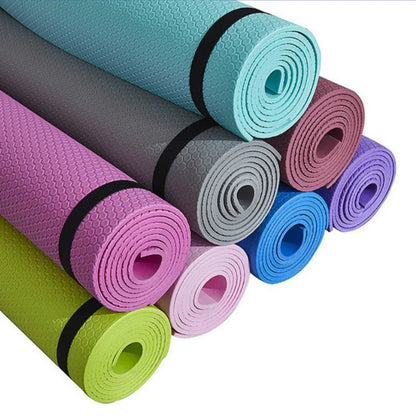 Tapis de yoga antidérapant en mousse EVA confortable de 3 à 6 mm d'épaisseur, idéal pour le yoga, le Pilates et la gymnastique.