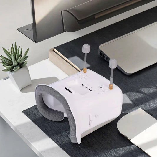 008d Pro Fpv Goggles 8g Analog Video Transmission 3.7v Lipo Battery Charging Remote Dvr Included Plastic Headset