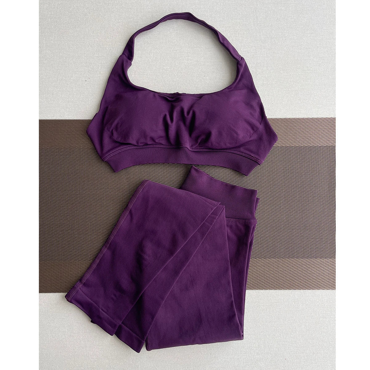 2 Pieces Yoga Gym Set Women Seamless Strappy Yoga Bra High Waist Workout Scrunch Shorts Sports Set Fitness Clothes Sportswear