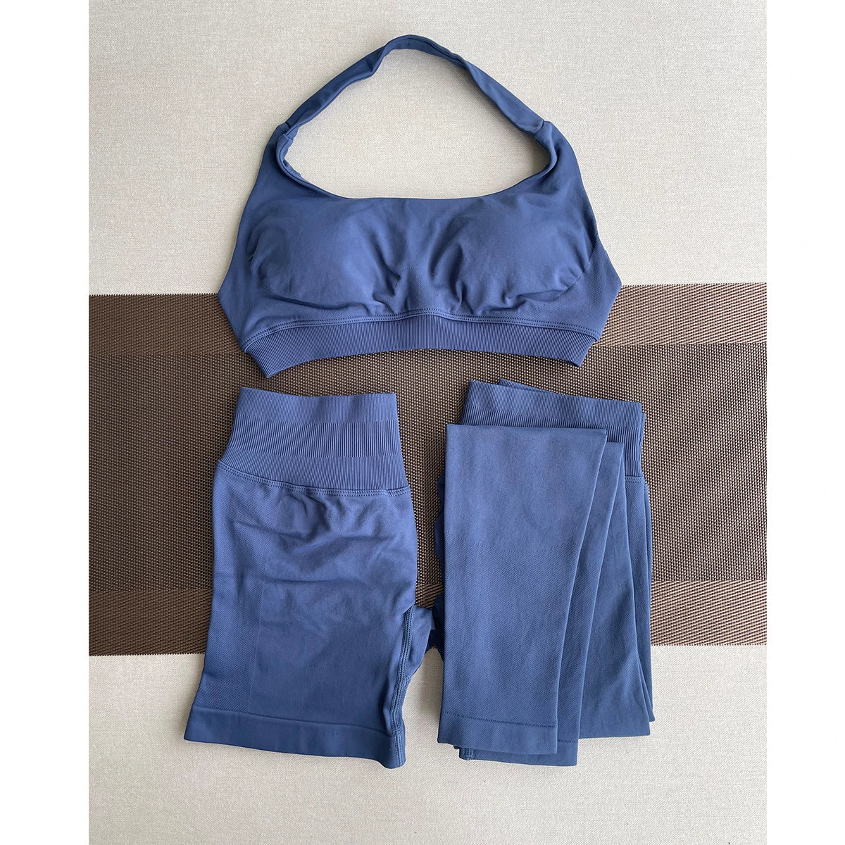 2 Pieces Yoga Gym Set Women Seamless Strappy Yoga Bra High Waist Workout Scrunch Shorts Sports Set Fitness Clothes Sportswear