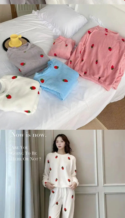 Women Pyjamas Sets 2025 Autumn Winter Warm Flannel Strawberry Coral Long Sleeve Girls Sleepwear Casual Fleece Pajamas Homewear