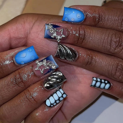 24pcs Nude Pink Sweet Fake Nails Short Duckbill Leopard Print French False Nails With 3D Bowknots Butterfly Cherry Press On Nail