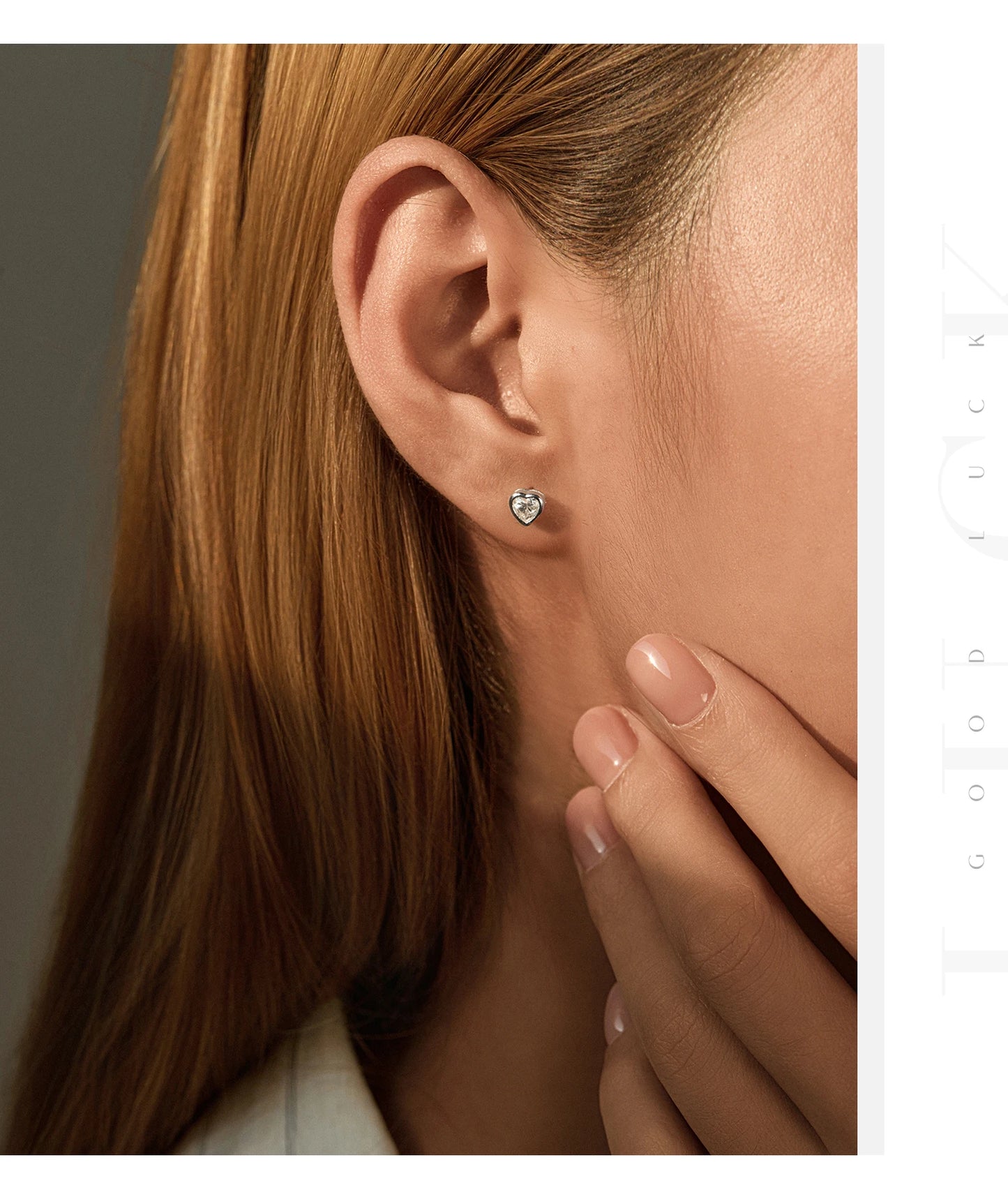 Boucles d'oreilles MODIAN en argent sterling 925, ornées de moissanites en forme de cœur et disponibles en 3 tailles. Bijoux fins et tendance pour femmes.