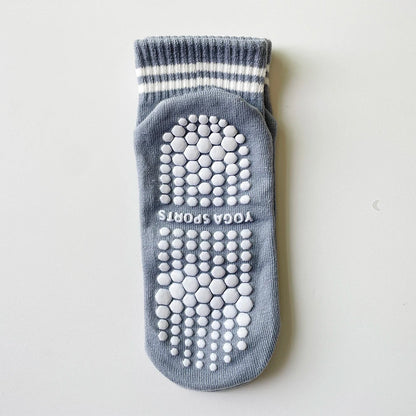 Grip Socks for Women Non Slip Pilates Yoga Socks with Double Stripes Non Slip Socks for Workout Ballet Athletic Socks