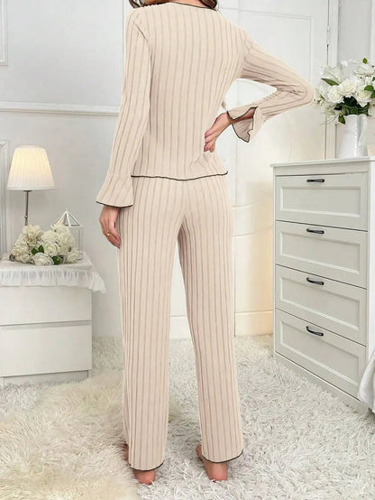 Women's Two-piece Pajamas Autumn And Winter Home Warm Casual, Fashionable And Wearable Home Clothes Set For Women