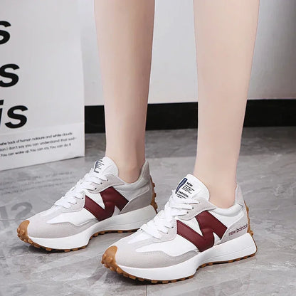 2026 New Women Casual Shoes Fashion Breathable Walking Flat Shoes Sneakers Women 2025 Gym Vulcanized Shoes White Female Footwear