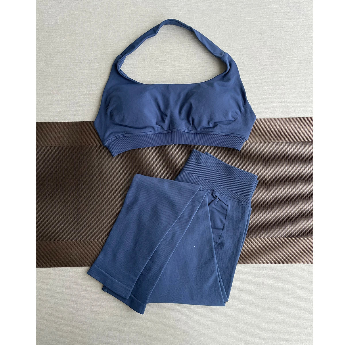 2 Pieces Yoga Gym Set Women Seamless Strappy Yoga Bra High Waist Workout Scrunch Shorts Sports Set Fitness Clothes Sportswear